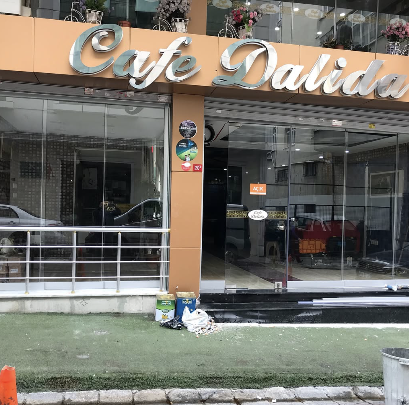 Şirinevler Kafe Cephe Uygulaması